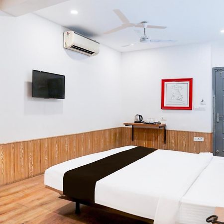 Super Townhouse Nagpur Railway Station Hotel Exterior foto