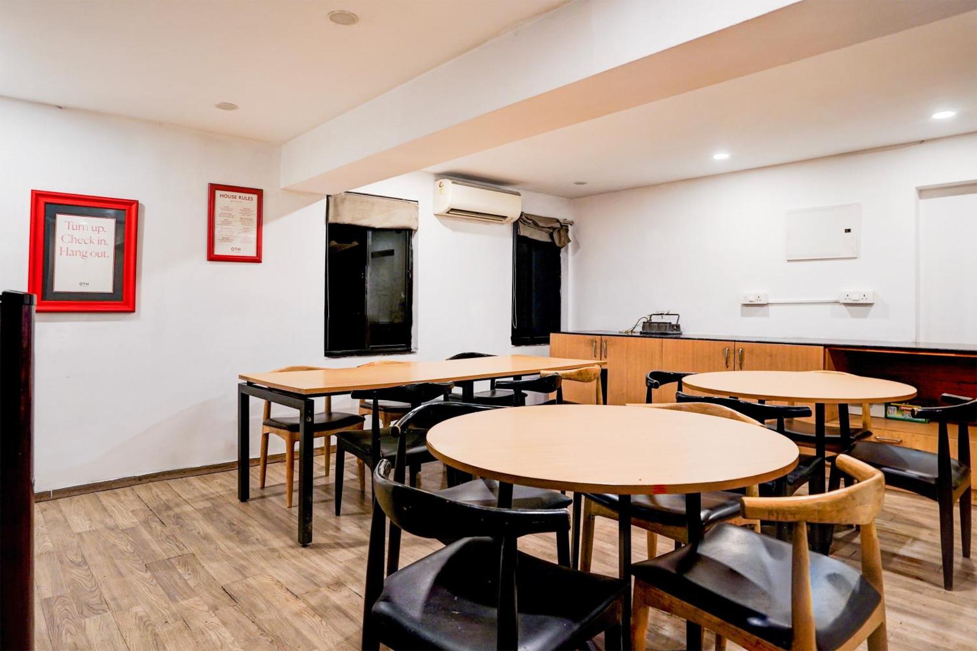 Super Townhouse Nagpur Railway Station Hotel Exterior foto