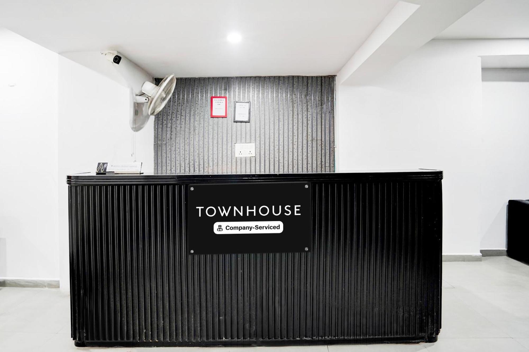 Super Townhouse Nagpur Railway Station Hotel Exterior foto